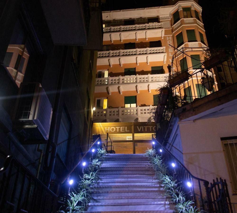ג'נובה Hotel Vittoria מראה חיצוני תמונה